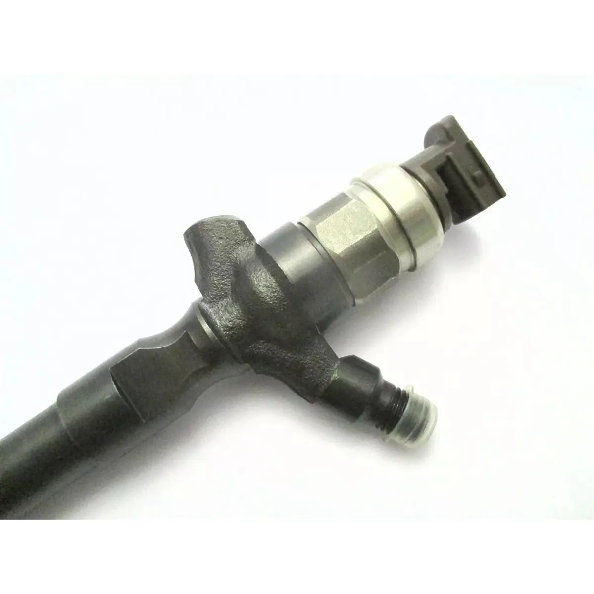 095000-5890/095000-5891 Fuel Injector Compatible with Toyota Land Cruiser 1KD-FTV Engine