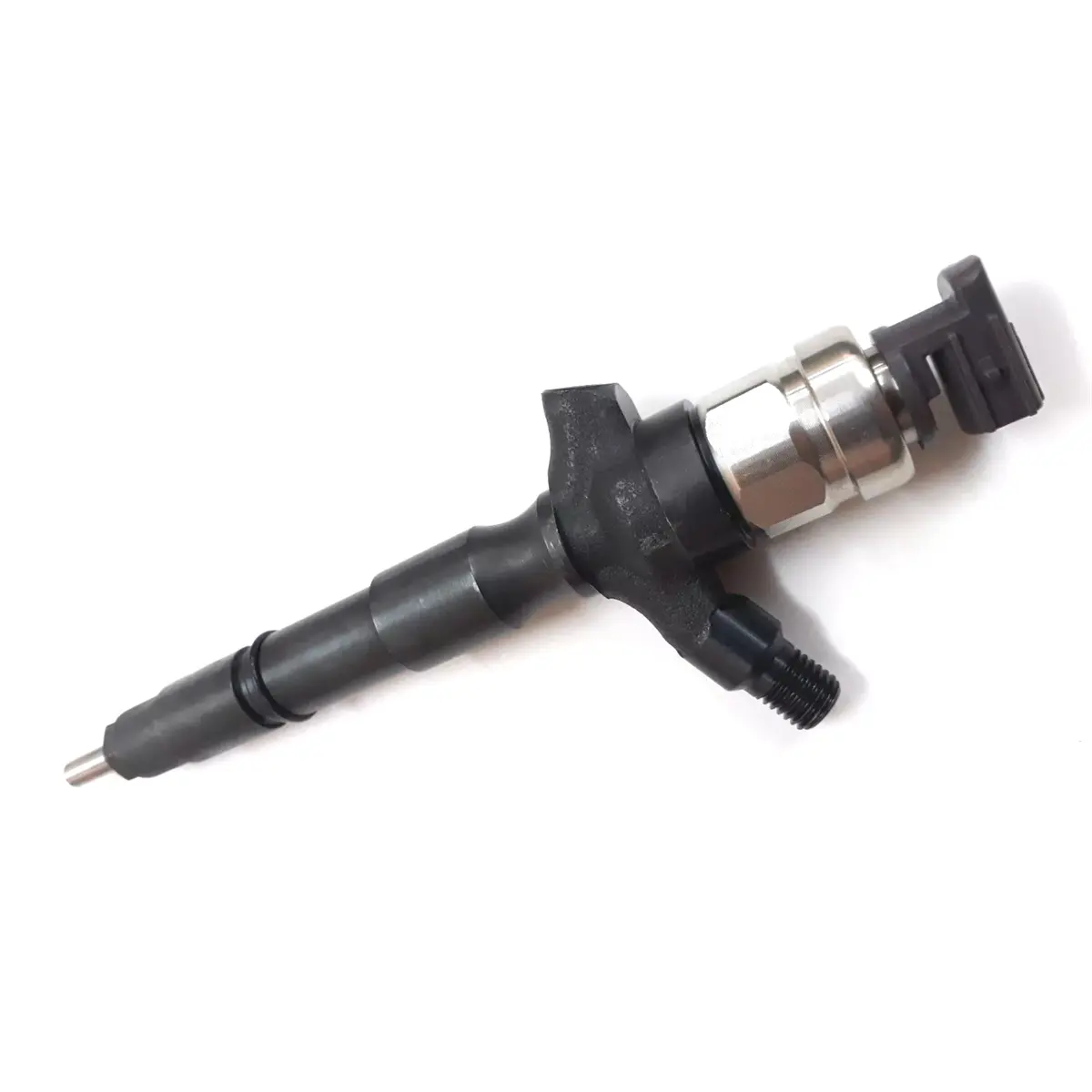 095000-6180/23670-30110 Fuel Injector Compatible with Toyota IMV1KD-FTV Engine
