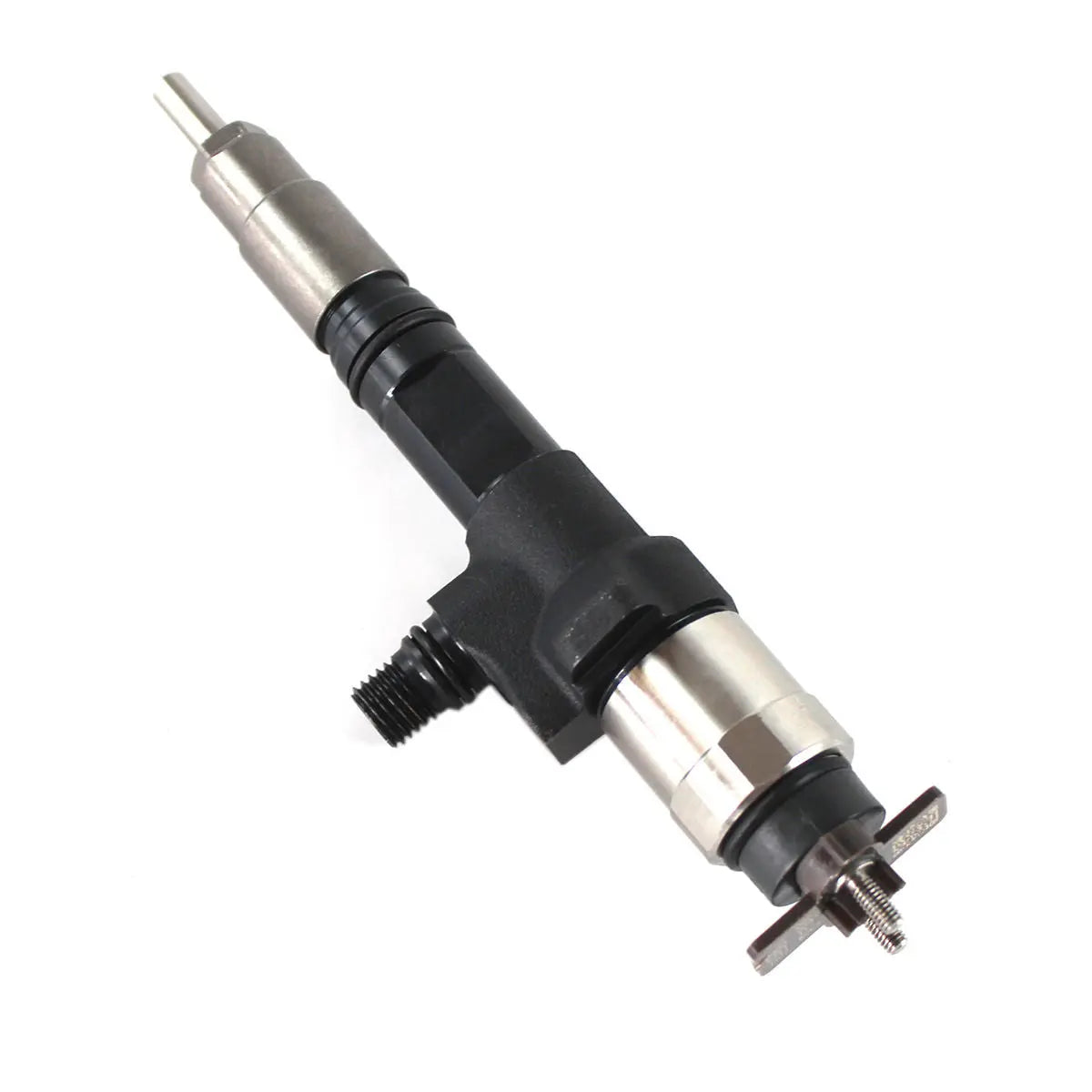 095000-6800 Fuel Injector Compatible with Kubota V3800DI Engine