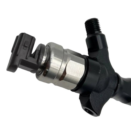 Fuel Injector 23670-30320 Compatible with Toyota Land Cruiser 3.0 d 1KD-FTV Diesel Engine