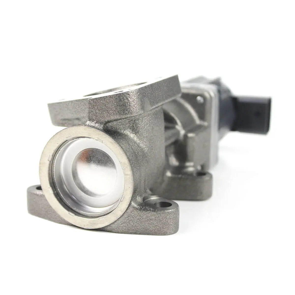 EGR valve 8-98238247-2 for Hitachi ZX210-3 EX120-3 4JJ1 Engine - image 2